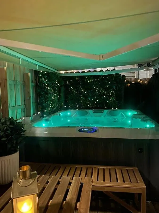 Dinbnb Homes I #1 Bnb In Bergen I Jacuzzi & Parking & Location Holiday home